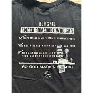 So God Made a Farmer Paul Harvet T-shirt Size Large NWT